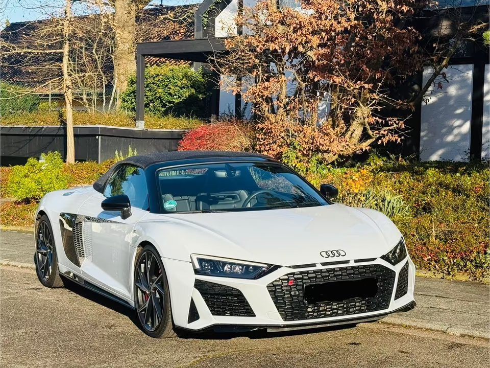 Audi R8 5.2 Spyder Performance